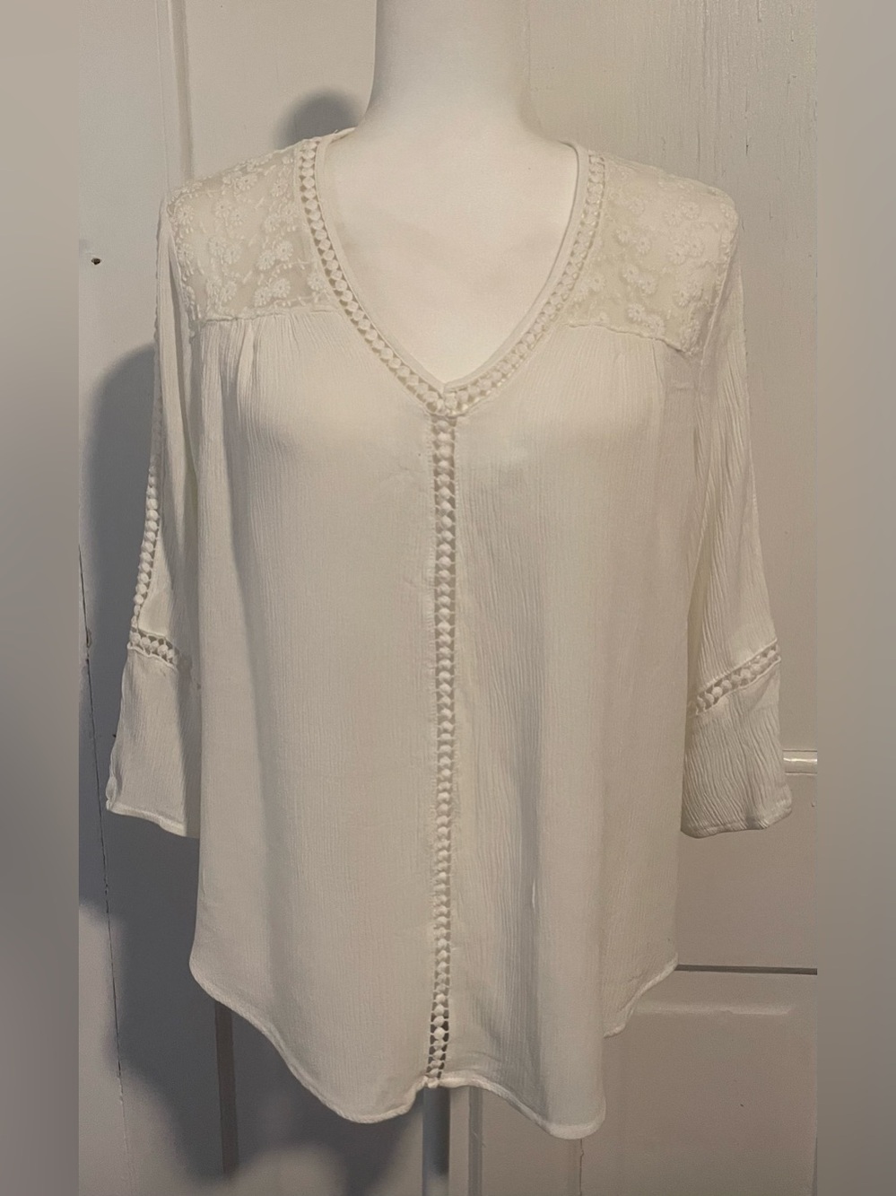 JohnPaulRichard Cream Lace-Yoke V-Neck Blouse